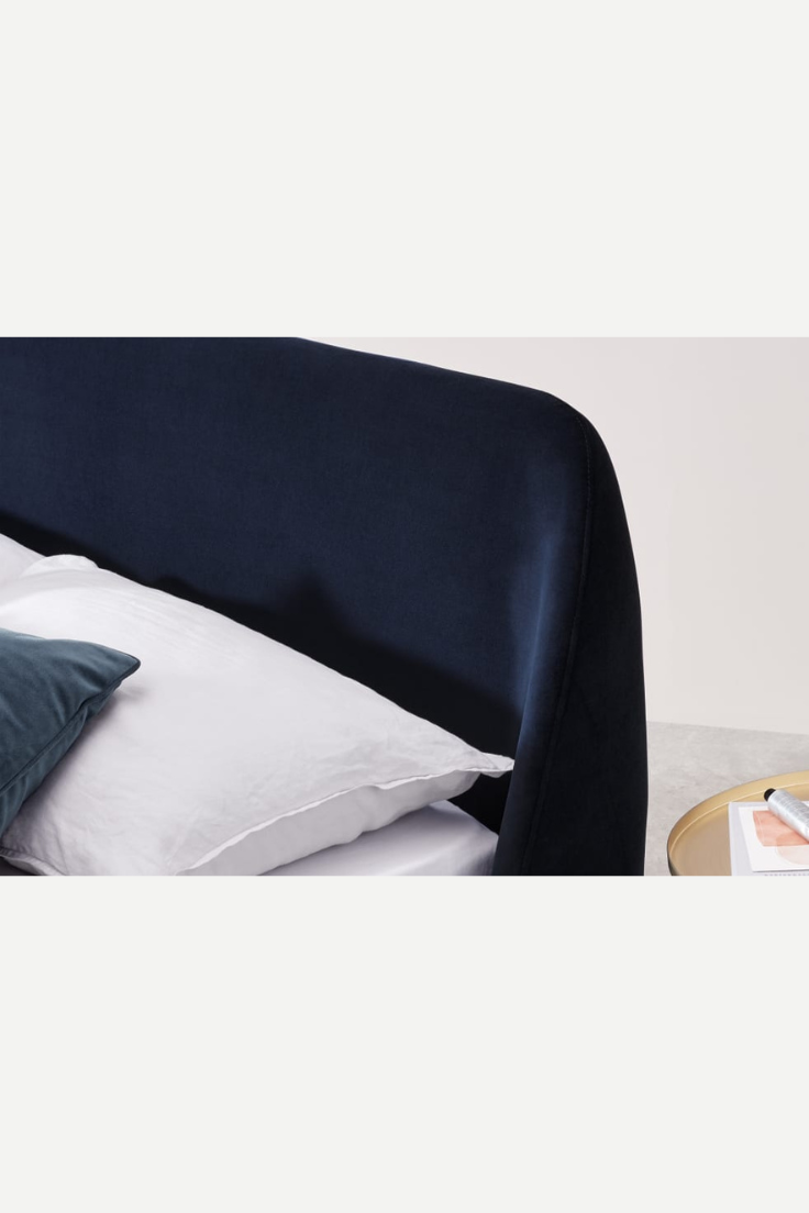 Endrin Upholstered Bed - Image 4