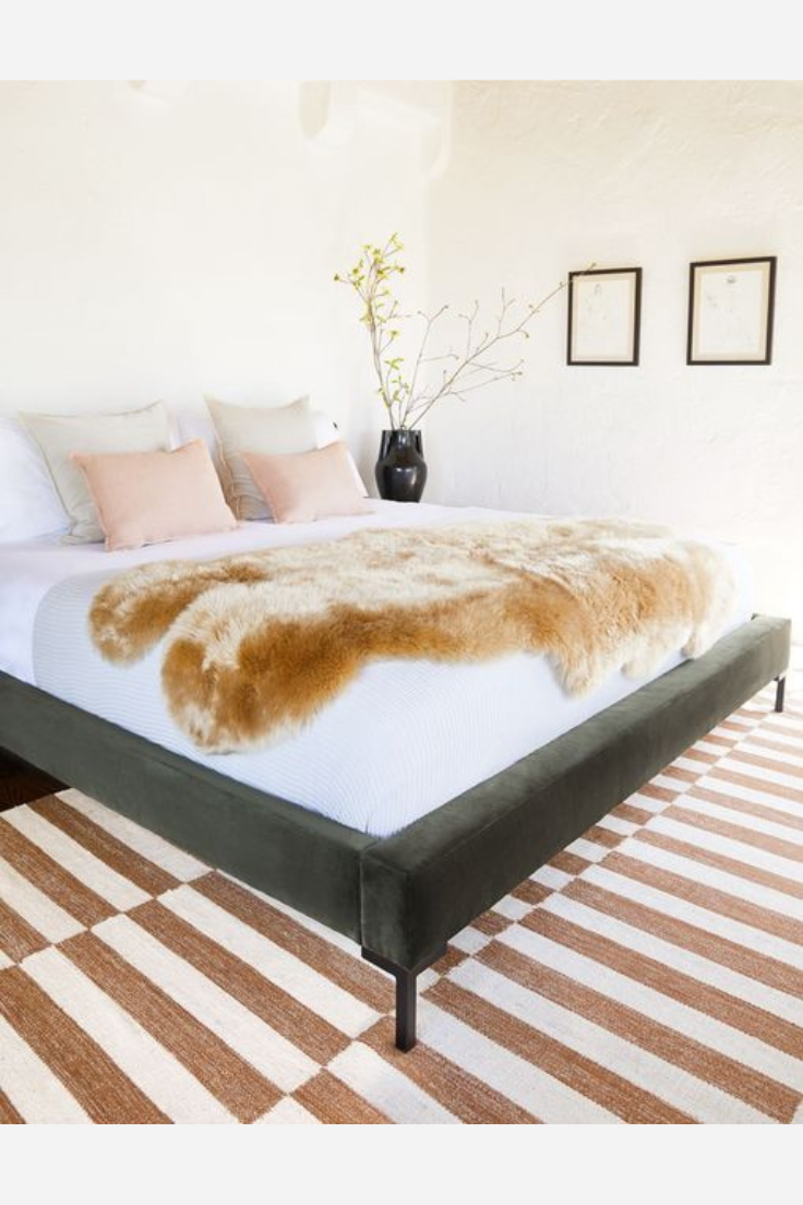 Dahlia Upholstered Bed - Image 3